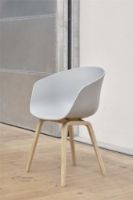 Billede af HAY AAC 22 About A Chair SH: 46 cm - Soaped Oak Veneer/Concrete Grey