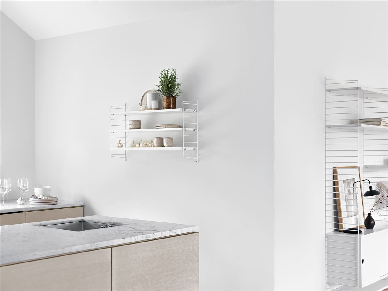 String Pocket Reol 60x50 cm - Walnut/Black