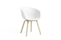 Billede af HAY AAC 22 About A Chair SH: 46 cm - Soaped Oak Veneer/White 