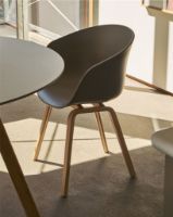 Billede af HAY AAC 22 About A Chair SH: 46 cm - Lacquered Oak Veneer/Khaki