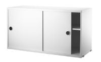 Billede af String Furniture Cabinet With Sliding Doors B: 78 cm - Hvid 