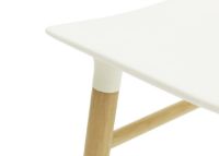 Billede af Normann Copenhagen Form Barstol SH: 75cm - Hvid/Eg