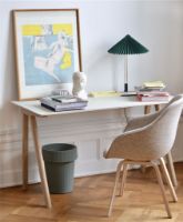 Billede af HAY Matin Table Lamp Small H: 38 cm - Green / Brass