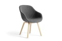 Billede af HAY AAC123 About a Chair Spisebordsstol Polstret SH: 47,5 cm - Lacquered Oak Veneer/Flamiber Charcoal C8
