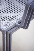 Billede af Cane-line Outdoor Less stol med armlæn - Light Grey