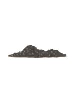 Billede af Ferm Living Berg Ceramic Sculpture Low 35x8 cm - Black OUTLET