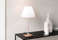 Billede af Luceplan Costanza Bordlampe H: 76-110 cm - Brass/White