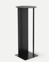 Billede af Ferm Living Place Pedestal H: 75 cm - Black UDSTILLINGSMODEL OUTLET