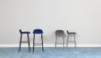 Billede af Normann Copenhagen Form Barstol SH: 75cm - Grøn/Krom