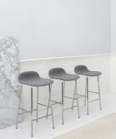 Billede af Normann Copenhagen Form Barstol SH: 75cm - Rød/Krom