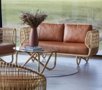 Billede af Cane-line Indoor Nest 2. pers Sofa L: 156 cm - Natural Rattan/Cognac Leather