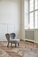 Billede af &Tradition Little Petra VB1 Lounge Chair SH: 40 cm - Oiled Walnut/Hallingdal 130