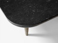 Billede af &Tradition Fly SC11 Lounge Table 120x120 cm - Smoked Oiled Oak/Honed Nero Marquina