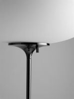 Billede af GUBI Stemlite Table Lamp H: 42 - Black Chrome