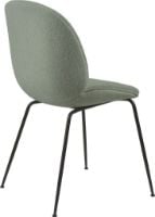 Billede af GUBI Beetle Dining Chair Fully Upholstered Light Bouclé SH: 45 - Black/012