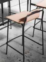 Billede af Normann Copenhagen Studio Barstool 75cm - Sort/Brun