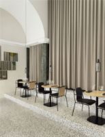 Billede af Normann Copenhagen Studio Armchair 44cm Frontpolstret - Sort/Sort læder