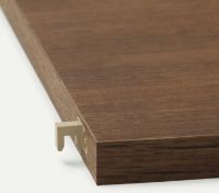 Billede af Ferm Living Punctual Wooden Shelf 40x89,6 cm - Smoked Oak/Cashmere