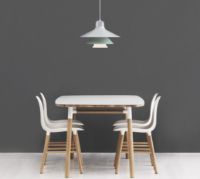 Billede af Normann Copenhagen Form Spisebord 120x120cm - Hvid/Eg