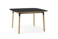 Billede af Normann Copenhagen Form Spisebord 120x120cm - Sort/Eg