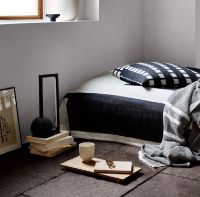 Billede af Kristina Dam Studio Contemporary Bedspread 240x260 cm - Black/Off White 