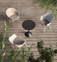 Billede af GUBI Bat Outdoor Dining Chair SH: 45 cm - New Beige 