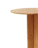 Billede af Form & Refine Trefoil Round Table Ø: 75 cm - Oiled Oak