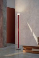 Billede af FLOS Bellhop Floor Lamp H: 178 cm - Brick Red