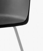 Billede af &Tradition HW6 Rely Chair SH: 46 cm - Black/Chrome Base