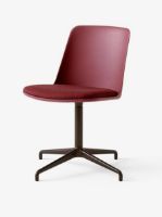 Billede af &Tradition HW12 Rely Chair SH: 48 cm - Canvas 576/Red Brown/Bronzed Base