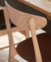 Billede af Farstrup 210r Spisebordstol SH: 47 cm - Hvidolieret Eg / Mørkebrunt Læder