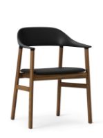 Billede af Normann Copenhagen Herit Armchair Upholstery SH: 45 cm - Smoked Oak Base/ Black Spectrum Leather  
