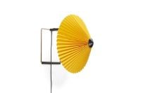 Billede af HAY Matin Wall Lamp 300 30x25 cm - Yellow / Brass