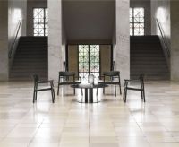 Billede af Normann Copenhagen Timb Lounge Armchair Upholstery SH: 42 cm - Black / Ultra Leather 