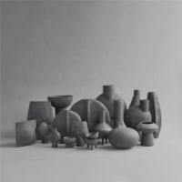 Billede af 101 Copenhagen Sphere Vase Square Mini H: 25 cm - Dark Grey OUTLET
