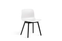 Billede af HAY AAC 12 About A Chair SH: 46 - Black Lacquered Solid Oak/White