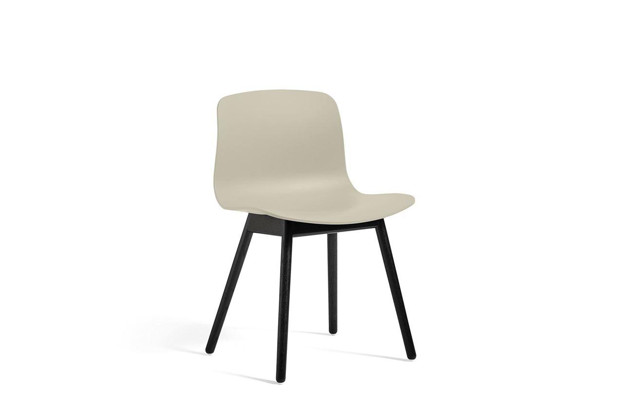 Billede af HAY AAC 12 About A Chair SH: 46 - Black Lacquered Solid Oak/Pastel Green