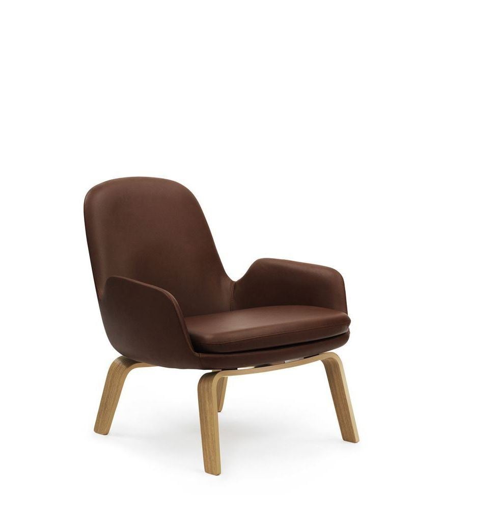Billede af Normann Copenhagen Era Lounge Chair Low Oak SH: 40 cm - Ultra Leather / Cognac 41598
