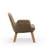 Billede af Normann Copenhagen Era Lounge Chair Low Oak SH: 40 cm - City Velvet Vol 2 / 077