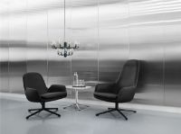 Billede af Normann Copenhagen Era Lounge Chair Low Swivel Black Alu SH: 40 cm - Ultra Leather / Black 41599