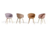 Billede af HAY AAC 23 Soft About A Chair SH: 46 cm - Lacquered Oak Veneer/Remix 682