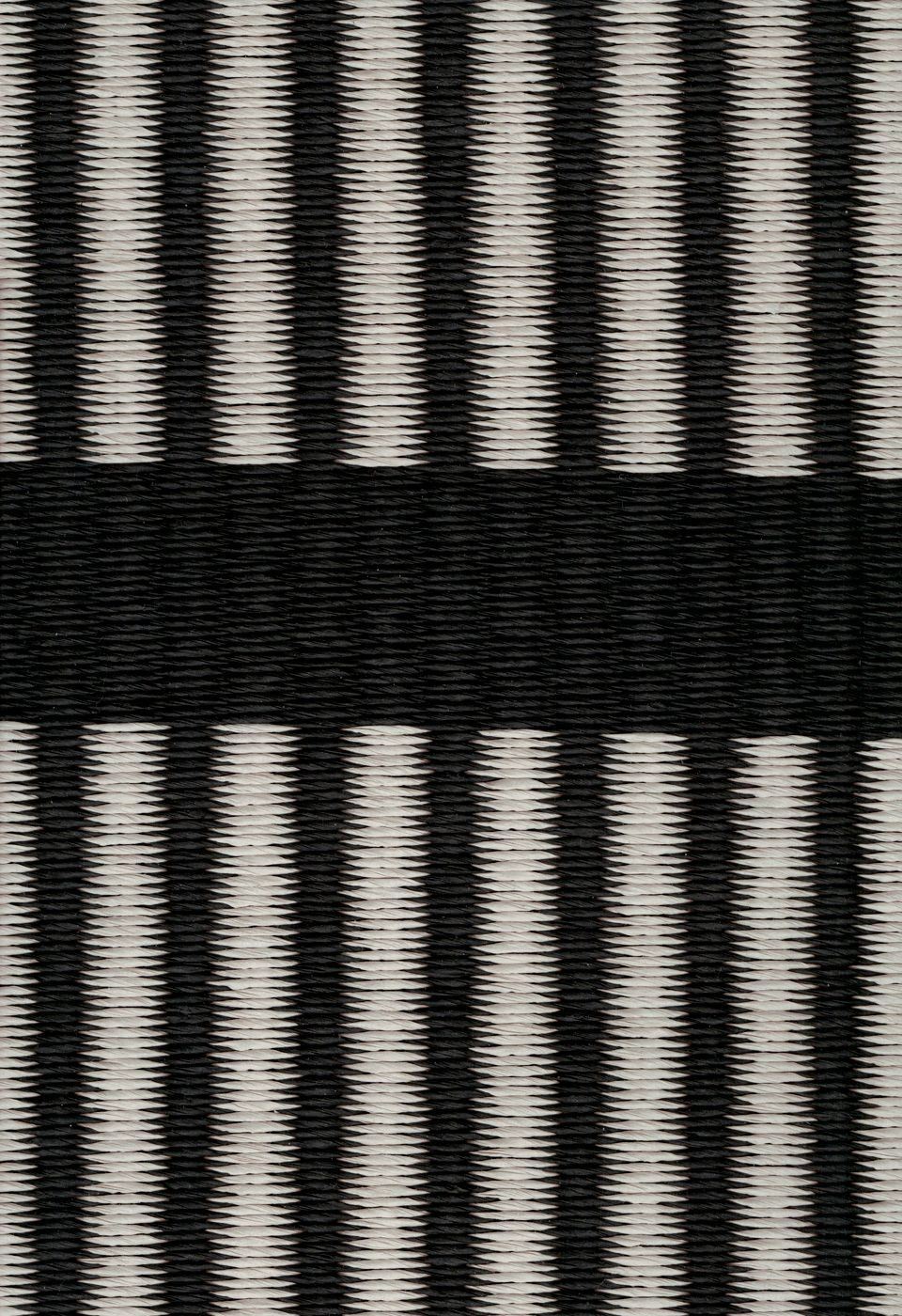 Billede af Woodnotes Cut Stripe Carpet Sewn Edges 80x200 cm - Black/Stone