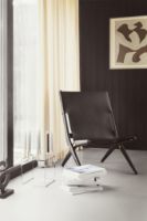 Billede af Audo Copenhagen Saxe Chair SH: 37 cm - Sortbejdset Eg/Sort Læder
