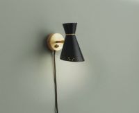 Billede af Warm Nordic Bloom Wall Lamp H: 17 cm - Black Noir 
