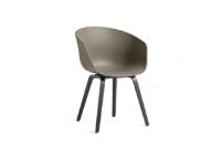 Billede af HAY AAC22 About A Chair Spisebordsstol SH: 46 cm - Black Lacquered Oak Veneer/Khaki - M. feltgliders