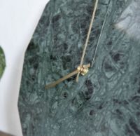 Billede af Tidsløs Vægur Ø: 28 cm – Marble Verde/Copper OUTLET