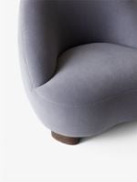 Billede af &Tradition Margas Lounge Chair LC1 SH: 42 cm - Gentle 133/Walnut