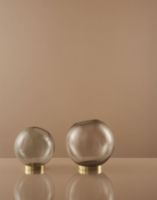 Billede af AYTM Globe Vase Ø: 10 cm - Amber/Gold