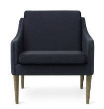 Billede af Warm Nordic Mr. Olsen Lounge Chair SH: 46 cm - Smoked Oak/Midnight Blue 