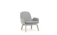 Billede af Normann Copenhagen Era Lounge Chair Low Oak SH: 40 cm - Synergy / Partner Grey